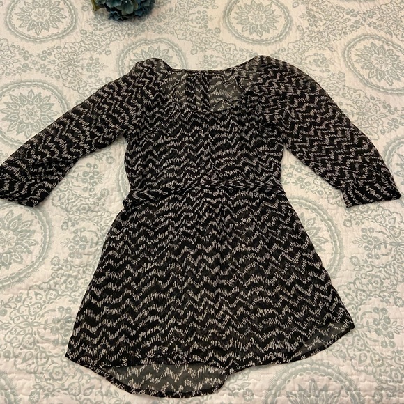 [S/P] Dynamite Long Blouse - Picture 2 of 4